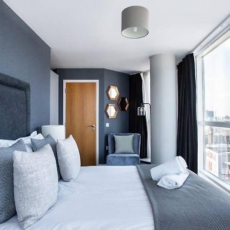 Titanic & City Views, Ultra Luxury City Parking Belfast Zewnętrze zdjęcie